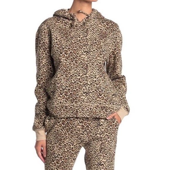 Socialite sz XS tan leopard print pullover hoodie - Picture 2 of 13